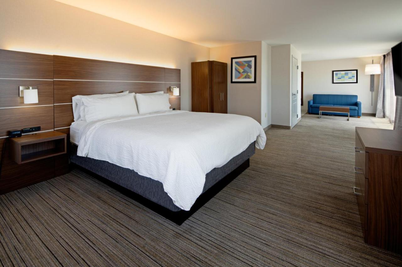Holiday Inn Express Fresno South By Ihg Zewnętrze zdjęcie