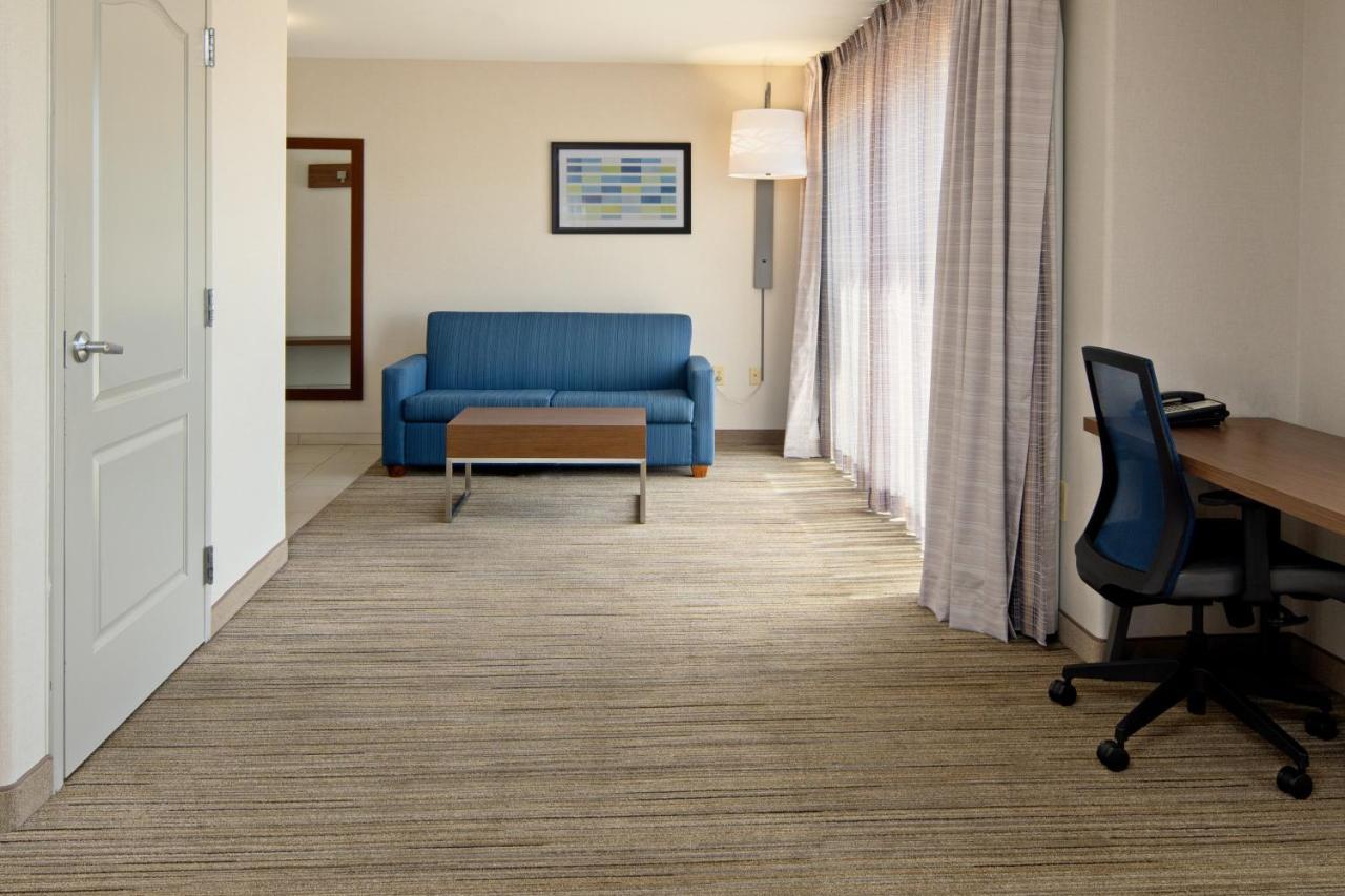 Holiday Inn Express Fresno South By Ihg Zewnętrze zdjęcie
