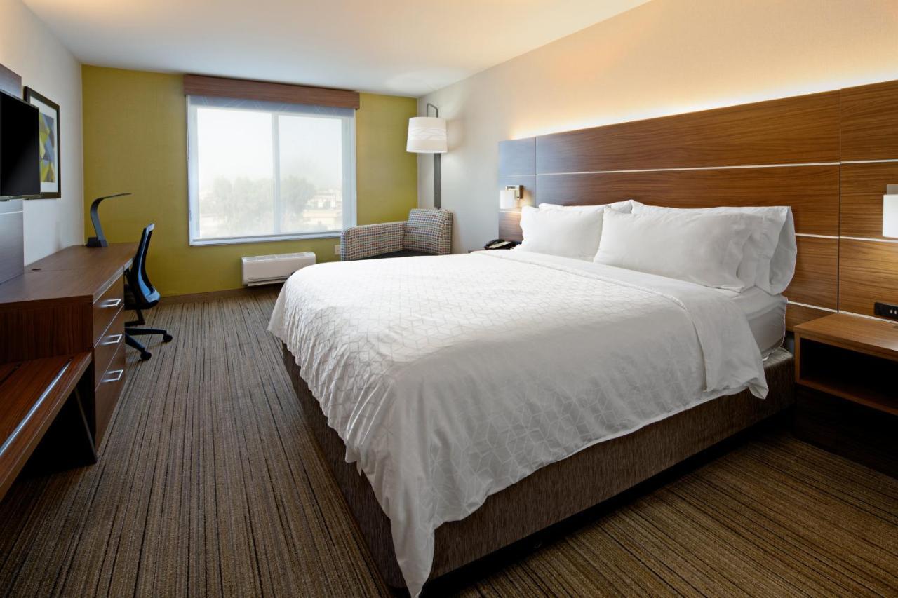 Holiday Inn Express Fresno South By Ihg Zewnętrze zdjęcie