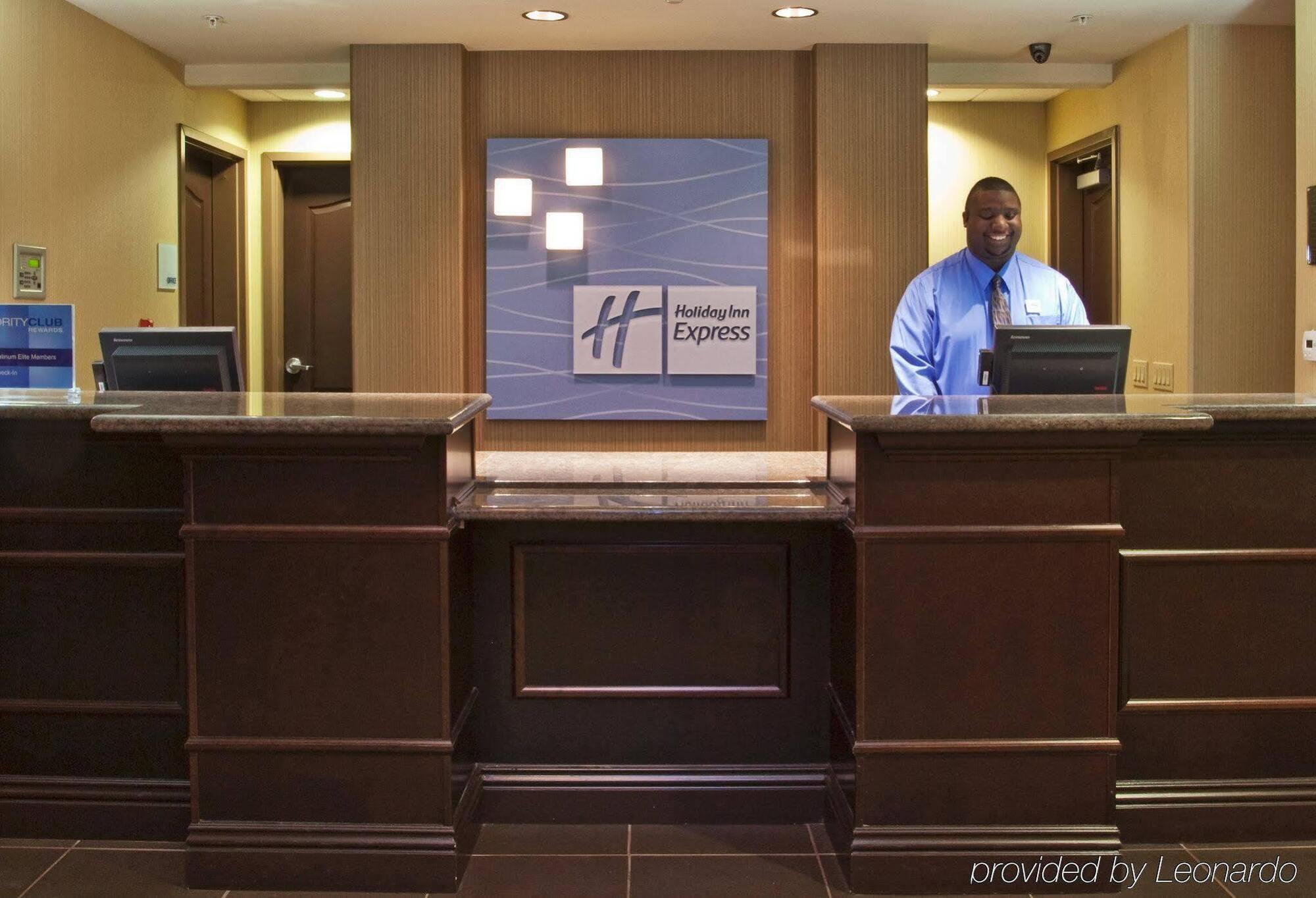 Holiday Inn Express Fresno South By Ihg Zewnętrze zdjęcie